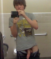 Mirror Selfies 06 57da04968f887.jpg