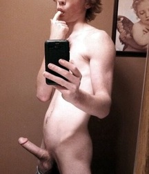 Mirror Selfies 06 57da049ed4634.jpg