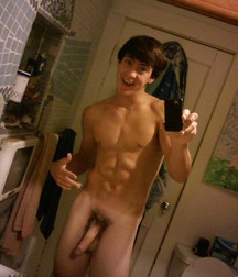Mirror Selfies 07 57da04d73c82e.jpg