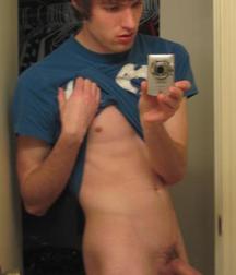 Mirror Selfies 09 57deab7fc8285.jpg