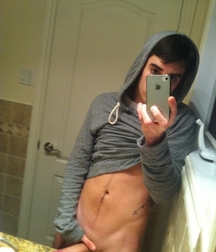 Mirror Selfies 09 57deab86088a6.jpg