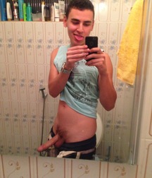 Mirror Selfies 14 57f6f8d19e2a8.jpg