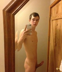 Mirror Selfies 14 57f6f8d2e4b54.jpg