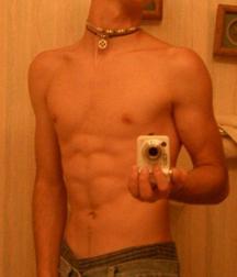 Mirror Selfies 15 584e2d90e03b1.jpg