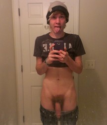 Mirror Selfies 15 584e2d94af5bc.jpg