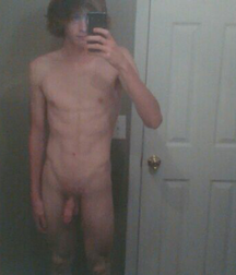 Mirror Selfies 16 584f1bbd053c0.png