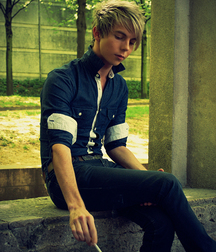 Boyobsession 58750535bbe6b.jpg