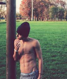 KIM 59bec43125d1e.jpg