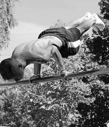 KIM 59bec490d5167.jpg