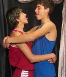 2 EURO TWINKS 59c59c1d4db32.jpg