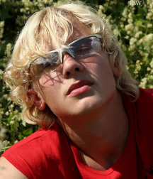 Vova [in the garden] 57dd51ab4551c.jpg