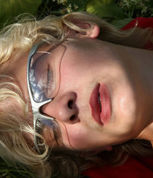 Vova [in the garden] 57dd522b6e706.jpg