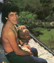 Menudo 5717046e29997.jpg