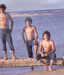 Menudo 5717046f7180f.jpg