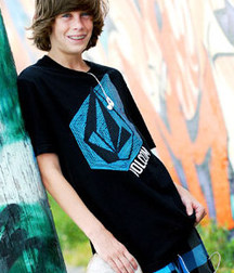 Cole D. - Skater Wear 5737b972abad4.jpg