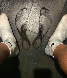 Boys in socks 5a9f099ed3279.jpg