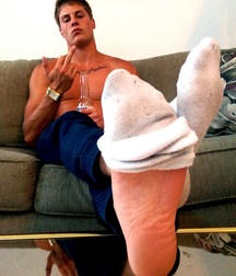 Boys in socks 5a9f09a0dc672.jpg