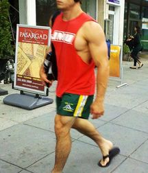 Frat boys 5b7337ddd456d.jpg