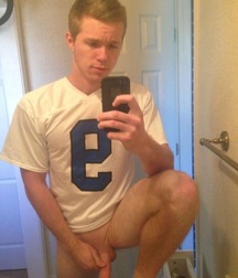 Mirror Selfies Gay Tube 608e2ff4c5fb1.jpg