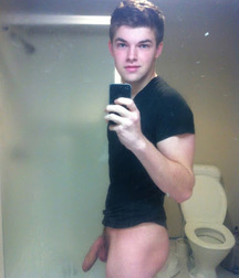 Mirror Selfies Gay Tube 608e3041e0797.jpg