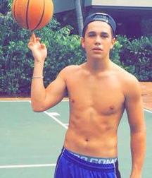 Mahone shirtless 593411f83ca93.jpg