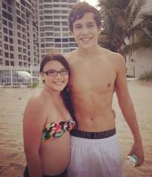 Mahone shirtless 5934120bd2cfd.jpg