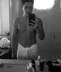 Mahone shirtless 5934120f27975.jpg