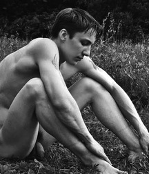 In Black and White 8 584075c8a381f.jpg