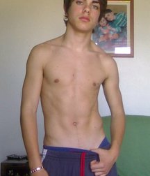 Cute teens 5daf52f7e5d20.jpg