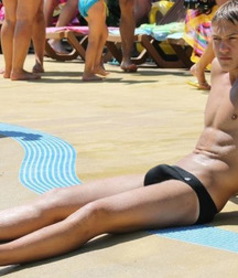 Speedos and more 5dd6c12ea8903.jpg