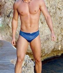 Speedos and more 5dd6c1300b124.jpg