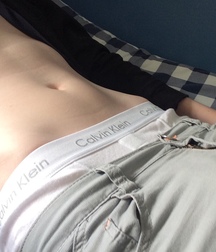 Belly and Bodies no porn  just hot guys 5e725ebec920c.jpg