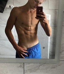 End of Year Gay Boys Porn Pics 61ccbb2483515.jpg