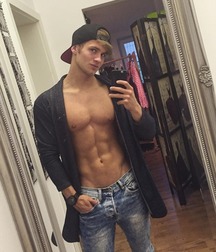 Tight Jeans 4 5a4d74643139e.jpg