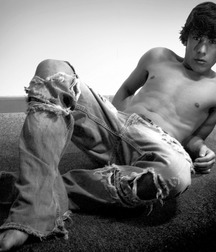 Tight Jeans 5 5a50bf386d35b.jpg