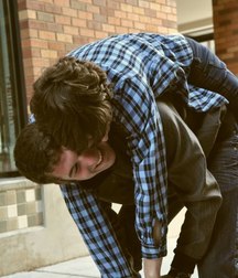 Boys Kissing 1 5a62973a4fd7b.jpg