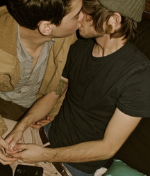 Boys Kissing 1 5a62973eb6ff9.jpg