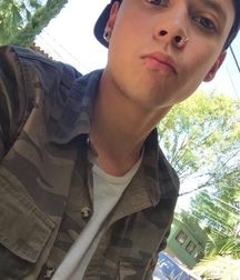 Cute Boys 2 5aacec41a2370.jpg