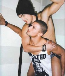 Cute Boys 2 5aacec5e2bfdf.jpg
