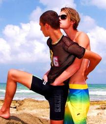 Cute Boys 4 5c6f2cc64458a.jpg