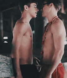 Boy Love 2 5d1f14d21fba9.gif