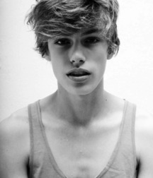 Hoy Dudes 9 twink tube 5e0d0c6a4514b.jpg