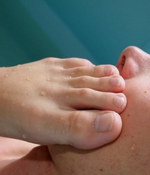 Boy Foot 59605a012924f.jpg