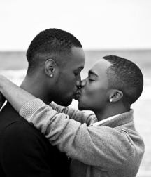 Gay Love 5b78438f9fa5d.jpg