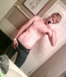 RyRy's hot pics 5a5330be8bfeb.png