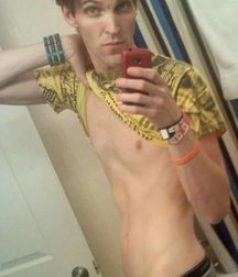 RyRy's hot pics 5a533100a5a8b.jpg