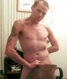 Me 59d362fe1c1d9.jpg
