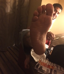 Sexy Boy Feet 5eb83868e2ab5.jpg