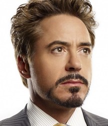 Robert Downey Jr and a Selfie or Two 590c00fdda4f0.jpg