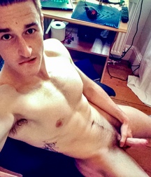 Uncut Straight 24 year old boy William Bromley from UK 59d67b43415bd.jpeg